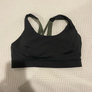 Lululemon free to be elevated bra (dark green, light green)